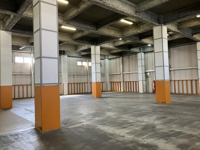 イマス住吉浜町倉庫の内装
