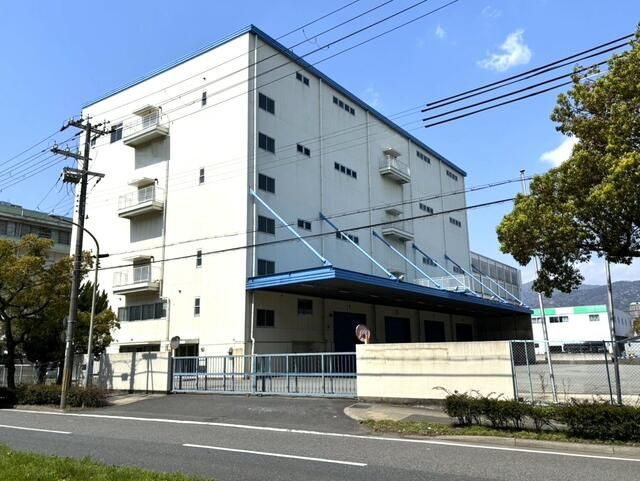 イマス住吉浜町倉庫の外観