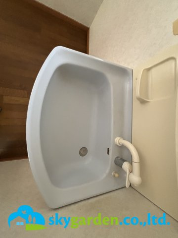 小田原市中村原　中古戸建の洗面所