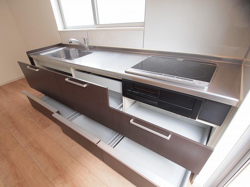 高崎市上中居町　中古住宅のキッチン