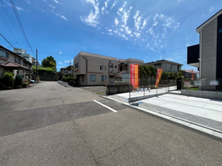祝：成約済み　八王子市　北野台４丁目　新築戸建ての前面道路含む現地写真|～仲介手数料無料☆八王子ひなた不動産～　八王子市北野台　新築戸建て