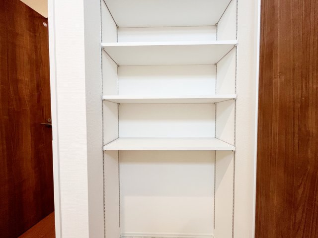 『八王子市新築戸建て』八王子市北野台4-1281-34【仲介手数料無料】の収納|～仲介手数料無料☆八王子ひなた不動産～　八王子市北野台　新築戸建て