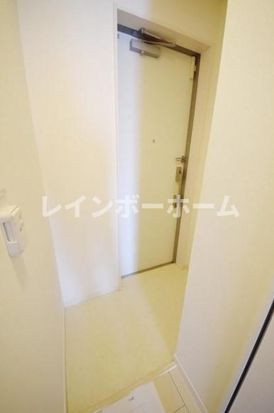 リブリ・サクラの玄関