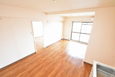 【居間・リビング】 | 桐朋ハイツ