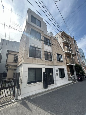 新宿区西新宿５丁目の賃貸マンションの外観