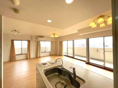 【居間・リビング】 | リバーガーデン三国ヶ丘けやき通り