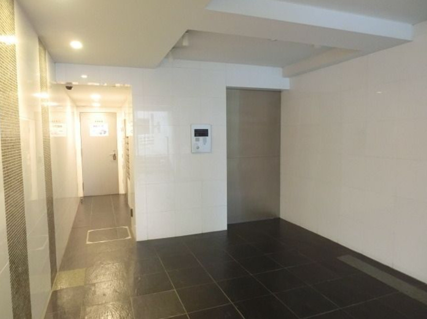 カスタリア新宿夏目坂のロビー|カスタリア新宿夏目坂