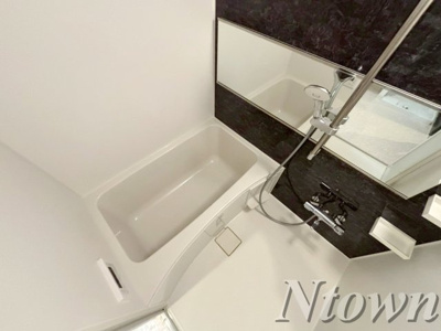 【浴室】 | GRANDUKE代官町reverso | お風呂で日々の疲れを落としましょう