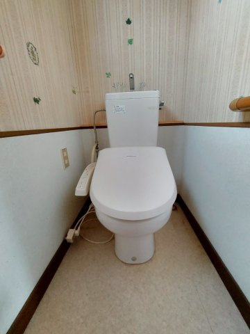 白糠町西1条南3丁目中古住宅のトイレ