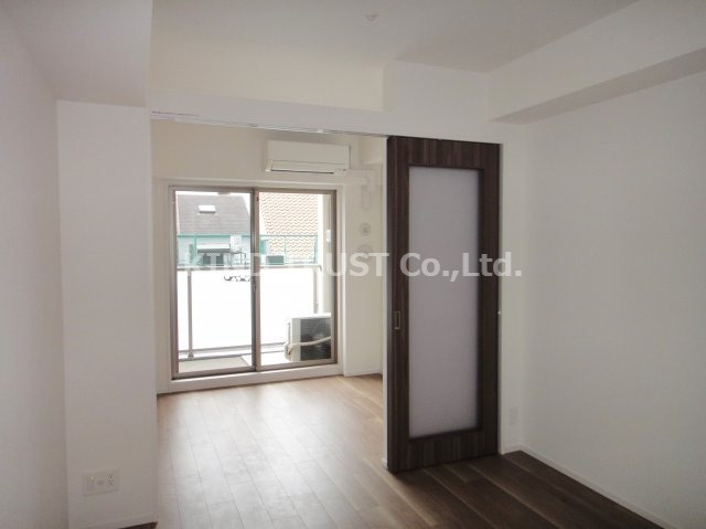 レオンコンフォート梅田北の居間・リビング|リビングです