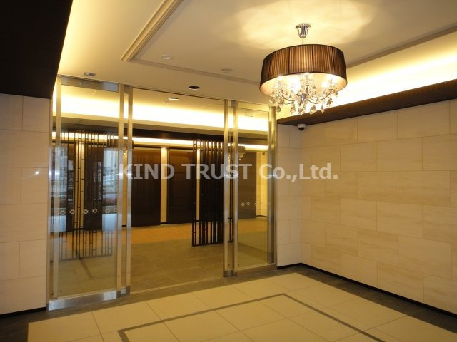 レオンコンフォート梅田北のロビー|清潔なロビーです