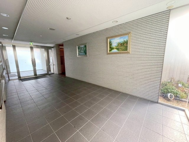 プロミネントコートのロビー