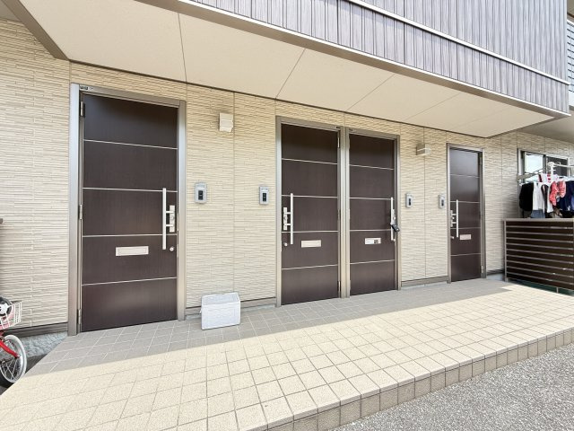 シャーメゾン レーヴのエントランス