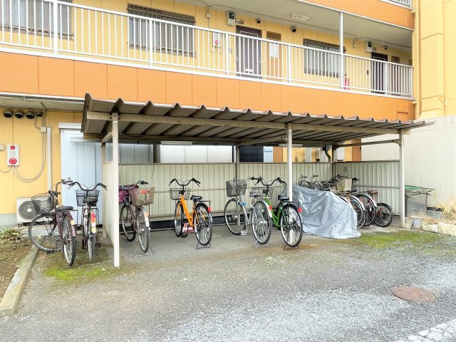 北葛飾郡杉戸町高野台南１丁目の店舗一部のその他共用部分|建物裏駐輪場