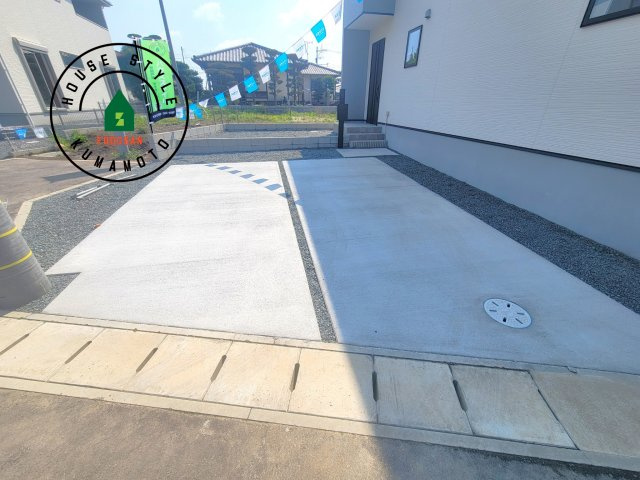 熊本市南区富合町杉島第1-2棟（2号棟）　の駐車場|駐車場になります。