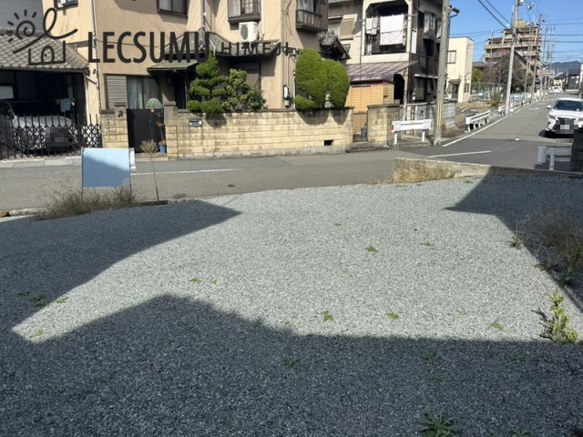 姫路市玉手１丁目／売土地の前面道路含む現地写真