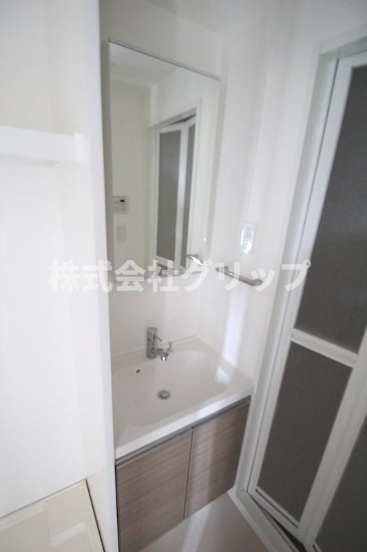 グランヴァン横濱クレストシティの独立洗面台