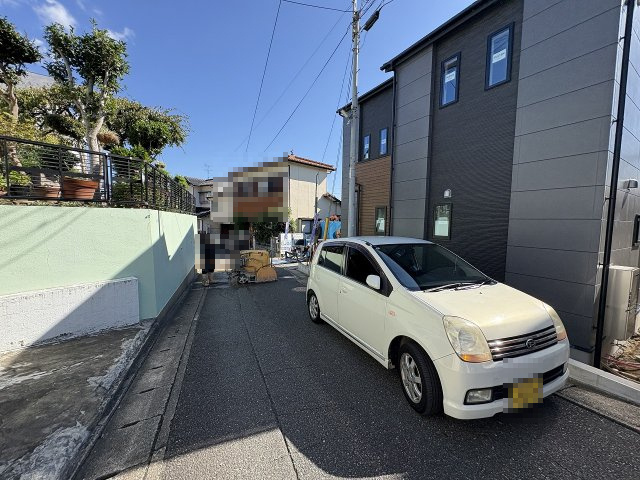 【その他】 | 福岡市城南区友丘5丁目1期　1号棟（全1棟）【仲介手数料無料・0円】 | 現地写真。前面道路です。