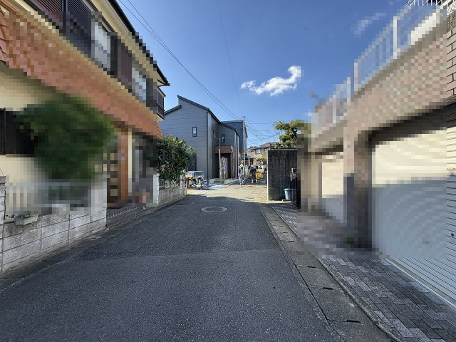 【その他】 | 福岡市城南区友丘5丁目1期　1号棟（全1棟）【仲介手数料無料・0円】 | 現地写真。前面道路です。