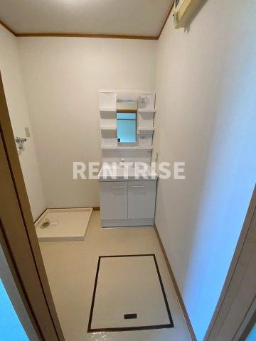 GARDEN VILLAGE Aの洗面所