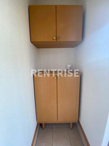 GARDEN VILLAGE Aの玄関