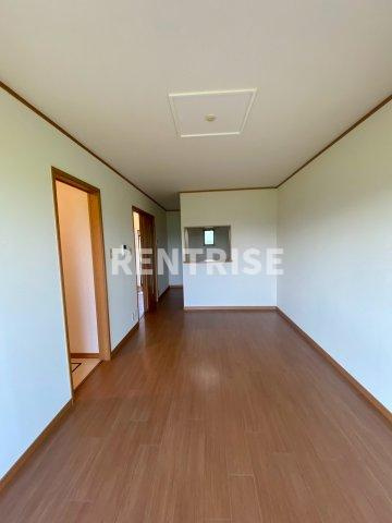 GARDEN VILLAGE Aの居間・リビング