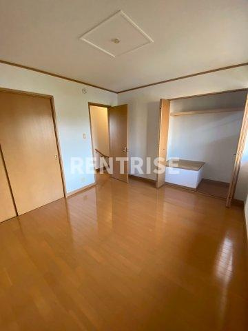 GARDEN VILLAGE Aの寝室