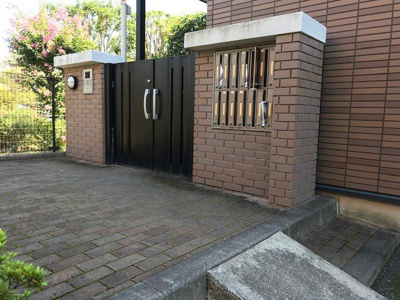 【その他】 | レオネクストセレッサ | オートロックゲート付き。