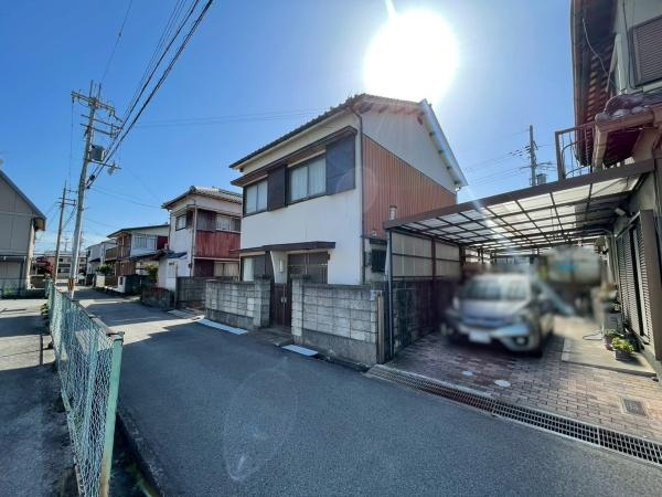 和歌山市榎原　中古戸建の前面道路含む現地写真