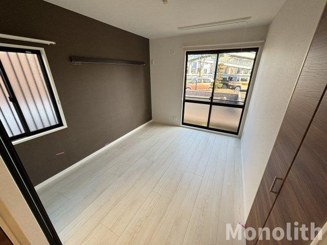 サンライフ和気Cの洋室