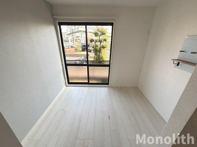 サンライフ和気Cの洋室