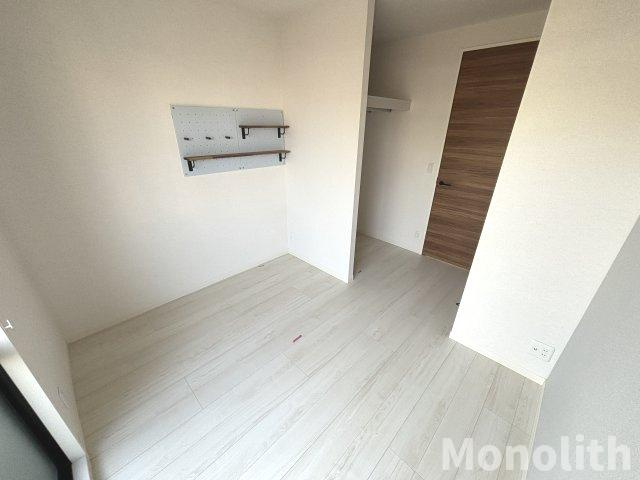 サンライフ和気Cの洋室