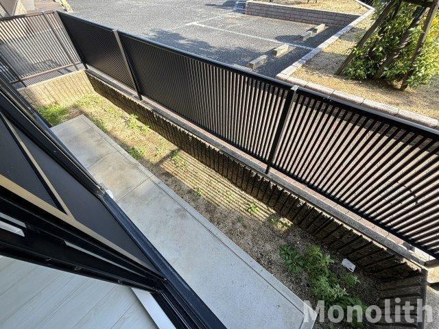 サンライフ和気Cの庭