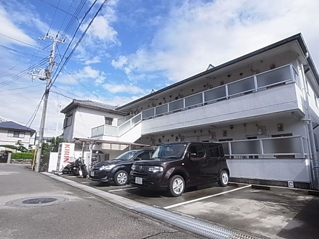 神戸市須磨区高倉台１丁目の賃貸マンションの外観