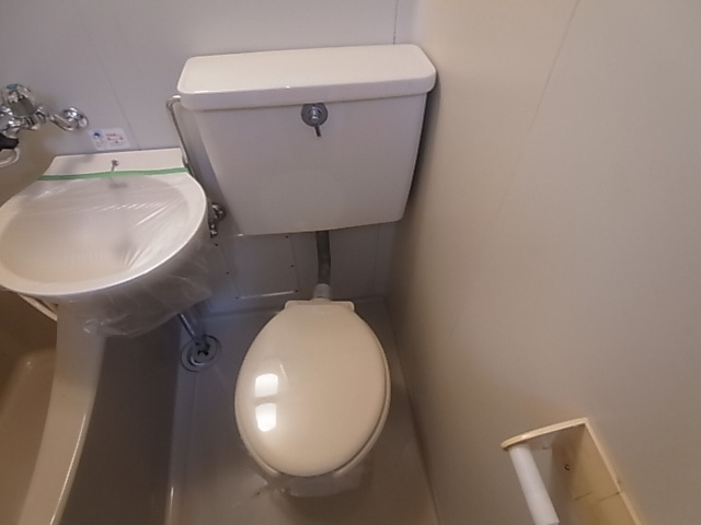 神戸市須磨区高倉台１丁目の賃貸マンションのトイレ|トイレ