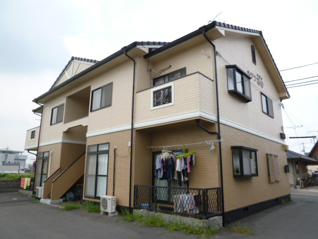 倉敷市田ノ上のアパートの外観