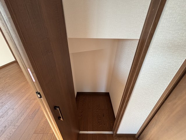 安芸区矢野東４丁目の収納