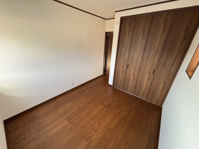 安芸区矢野東４丁目の洋室