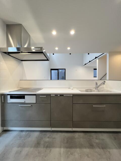 熊本県熊本市北区楡木６丁目２１５５番１１１ 戸建てのキッチン