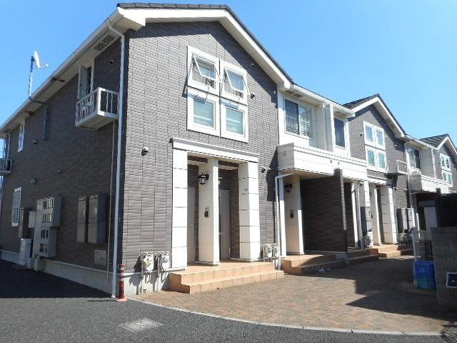 ラークハーモニーの外観