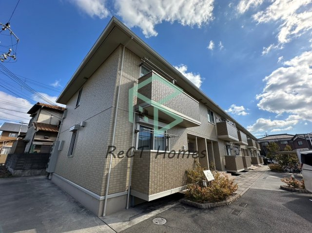 オークス中島の外観