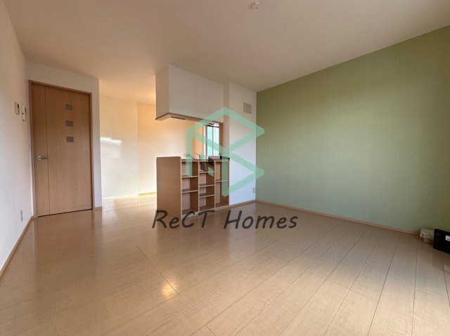 オークス中島の居間・リビング