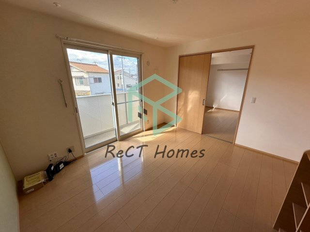 オークス中島のその他