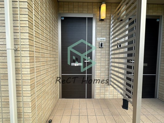 オークス中島のエントランス