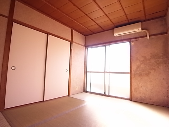 サンハイム北舞子の寝室