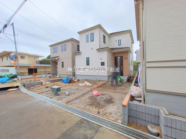祝　成約済み　八王子市　石川町　新築戸建て　３期の外観|～仲介手数料無料☆八王子ひなた不動産～八王子市石川町　新築戸建て