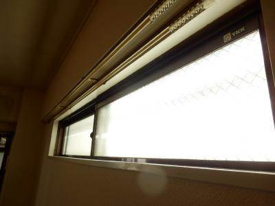 フレグランス大宮の居間・リビング|カーテンレール