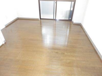 フレグランス大宮の居間・リビング|フローリング