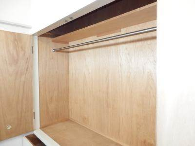 フレグランス大宮の収納|横から