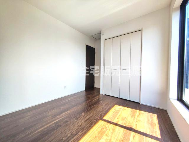 三鷹市上連雀６丁目 中央線 三鷹駅 新築戸建の洋室